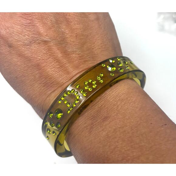 Christian Dior Boutique Paris resin cuff bracelet, likely from the early 2000s c - Picture 3 of 6